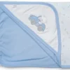 MANTA DE SALIDA CON CAPUCHA ESQUINERA | BABY ESSENTIALS